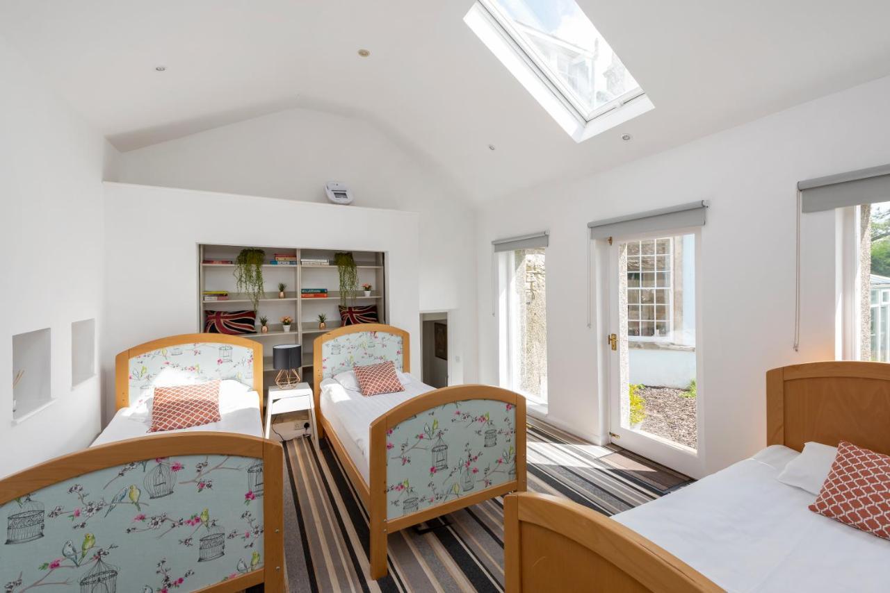 Cotswold Manor House - Country House Retreat With Hot Tub, Ideal For Large Groups Petty France Eksteriør bilde