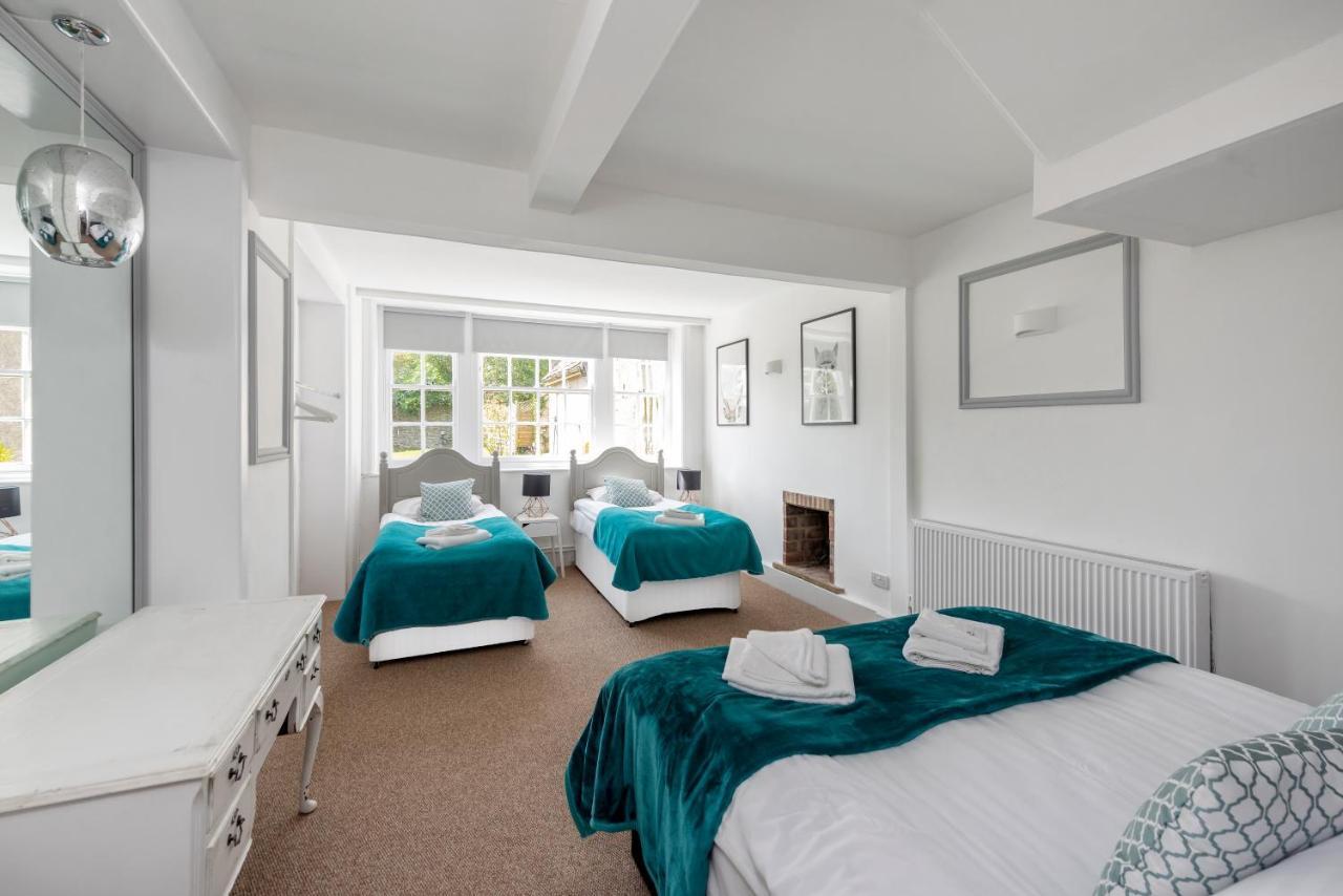 Cotswold Manor House - Country House Retreat With Hot Tub, Ideal For Large Groups Petty France Eksteriør bilde