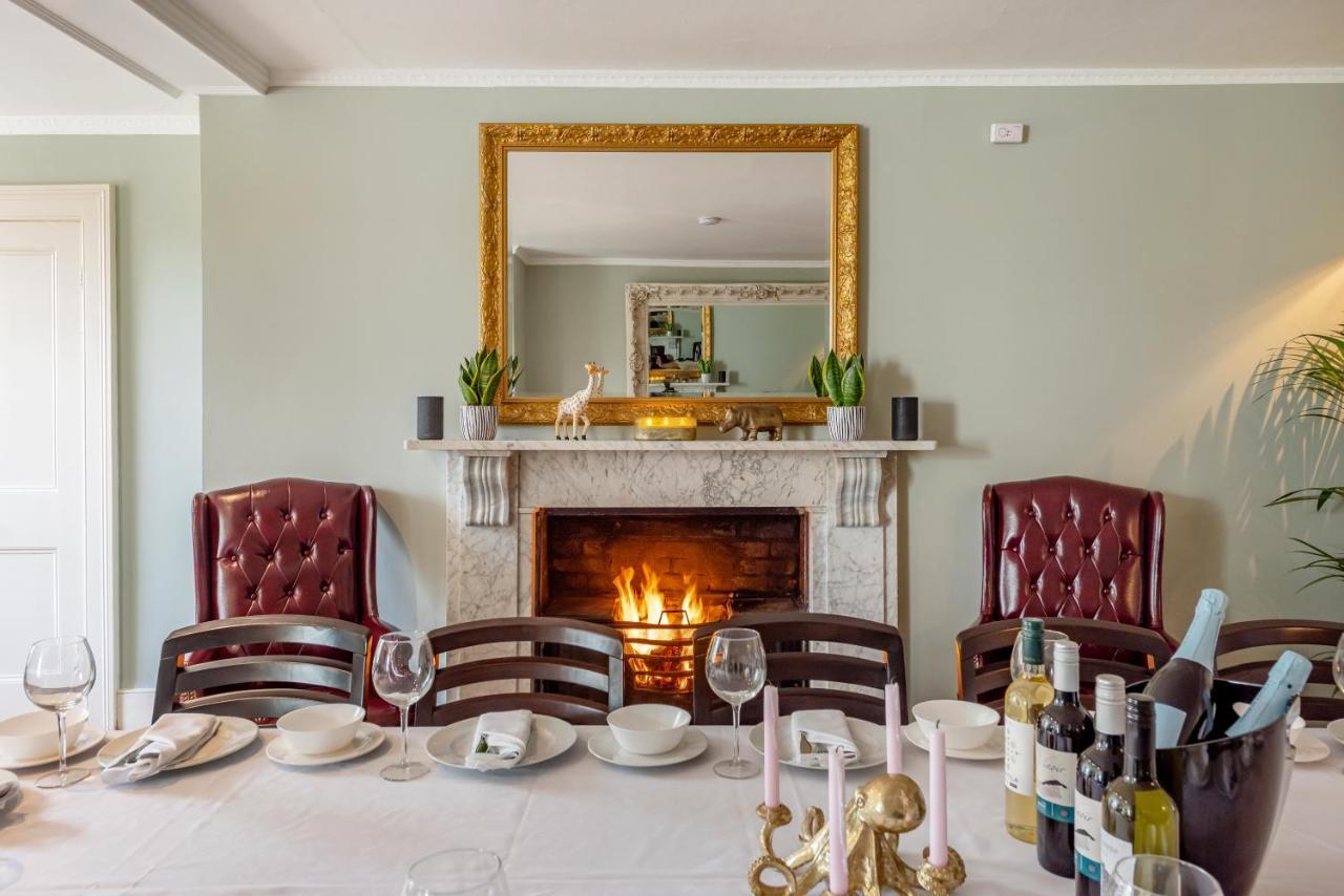 Cotswold Manor House - Country House Retreat With Hot Tub, Ideal For Large Groups Petty France Eksteriør bilde