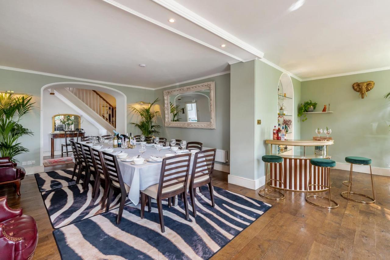 Cotswold Manor House - Country House Retreat With Hot Tub, Ideal For Large Groups Petty France Eksteriør bilde